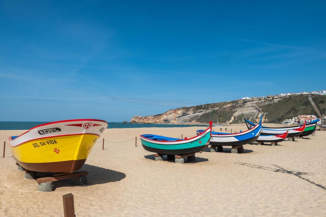 BayView Nazaré a sua casa à Beira Mar - 20 mt da Praia e da Famosa Bola Nivea Exterior foto