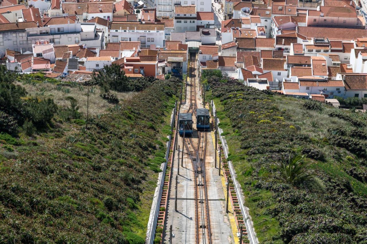 BayView Nazaré a sua casa à Beira Mar - 20 mt da Praia e da Famosa Bola Nivea Exterior foto